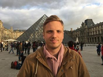 Theo van der Merwe - Louvre, Paris